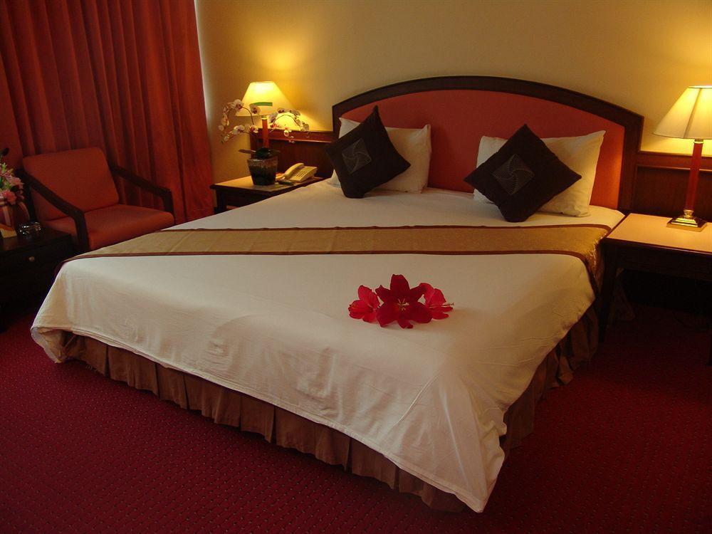 New Season Hotel Hat Yai Exteriér fotografie