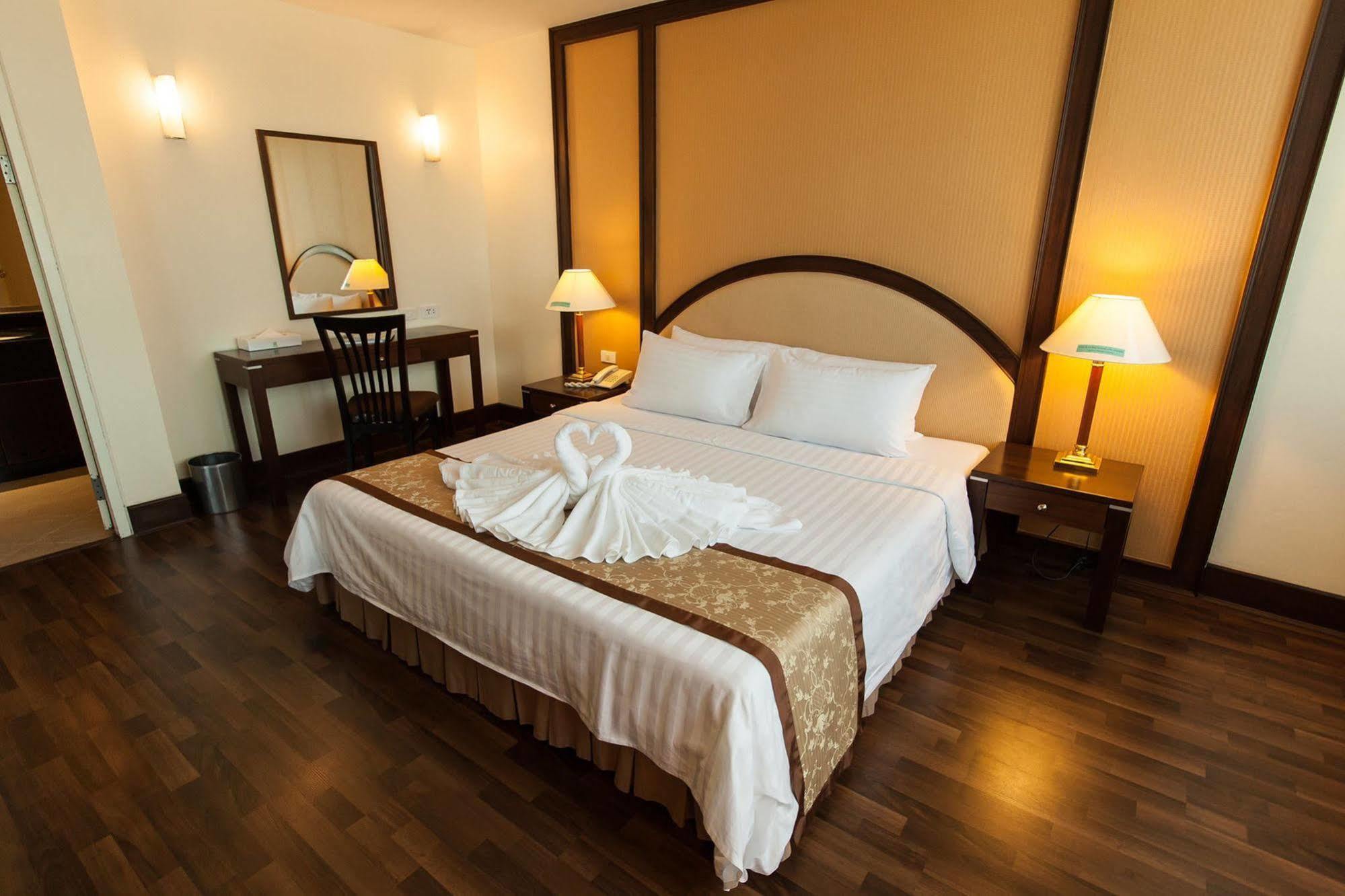 New Season Hotel Hat Yai Exteriér fotografie